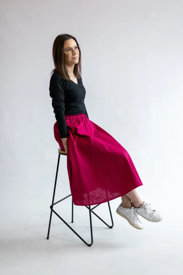 Spódnica midi z kieszeniami magenta
