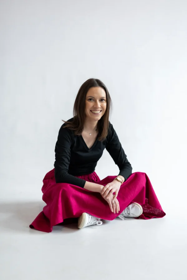 Spódnica midi z kieszeniami magenta